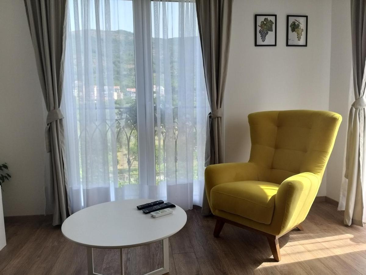 Appartamento Petivat Gardens Esterno foto